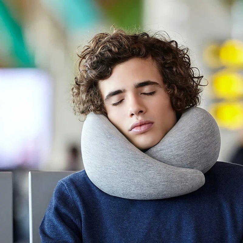 Cloud Comfort - The 360° Ergonomic Travel Neck Pillow